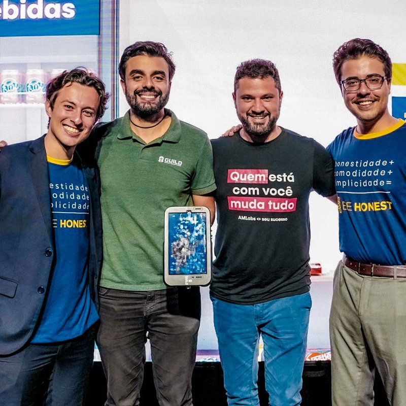 Guilherme com os fundadores da Be Honest